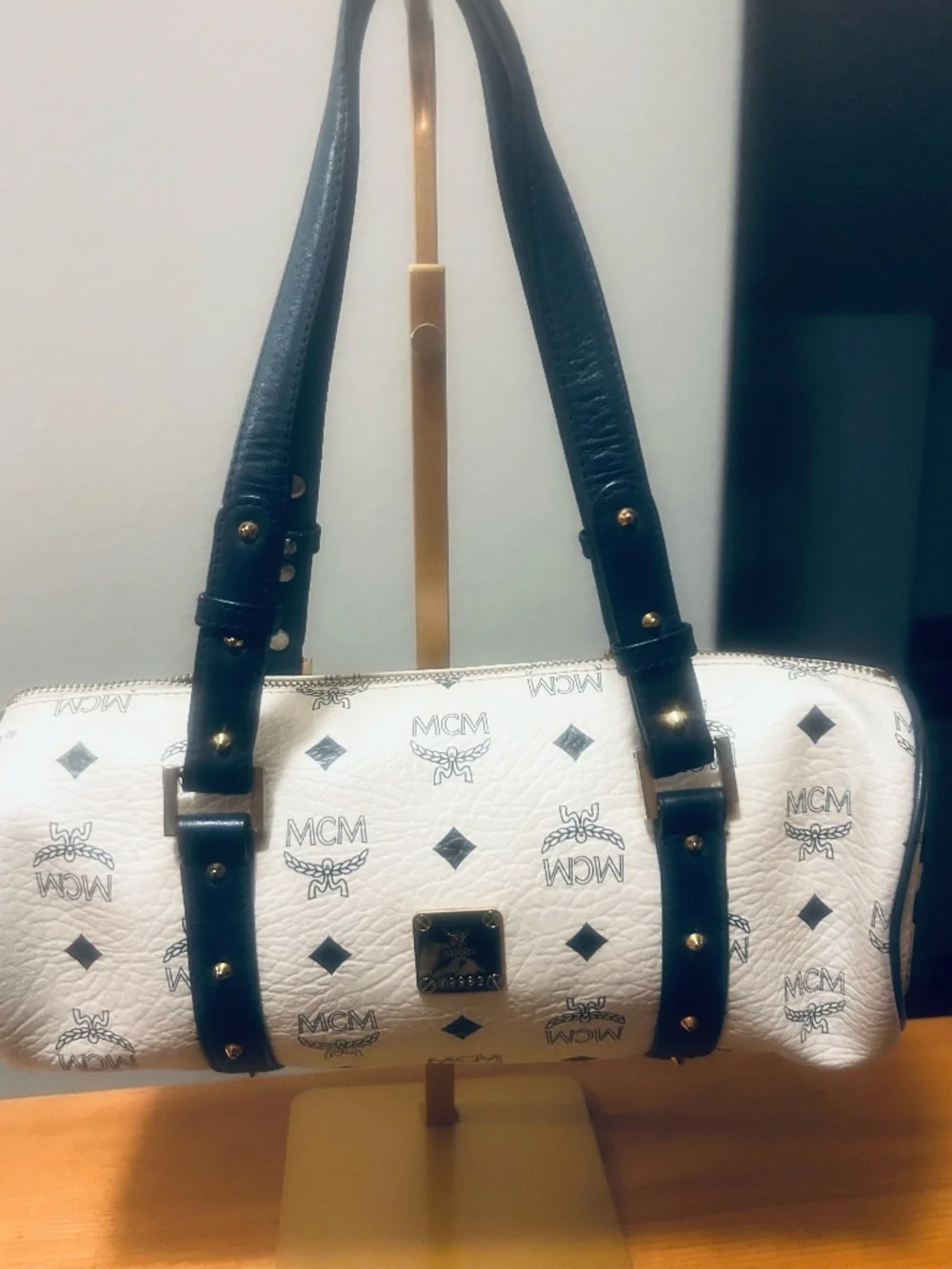 MCM BUCKET BARREL BAG